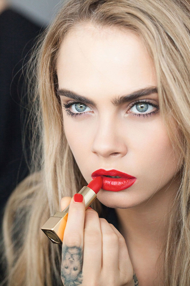 cara-delevingne-beauty-1-29sep15-pr_b