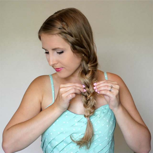 suave-styleityourself-easy-side-braid-tutorial
